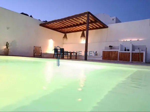 Villa S+3 avec piscine – Location Estivale à Monchar (Hammamet)